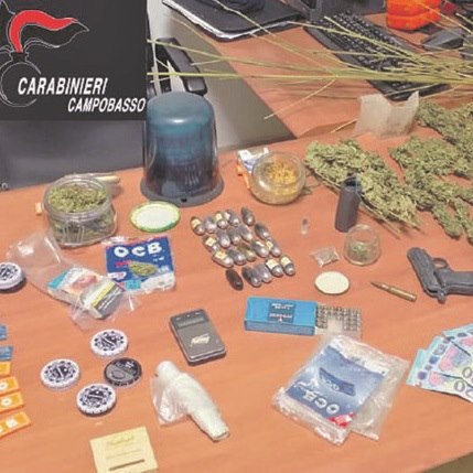 Bojano arrestato 50enne in flagranza di reato in con hashish, marijuana e documenti rubati