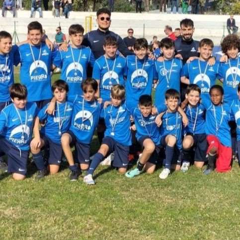 Scuola calcio gratis per ragazzi con difficoltà economiche grazie ad Achille Salerno