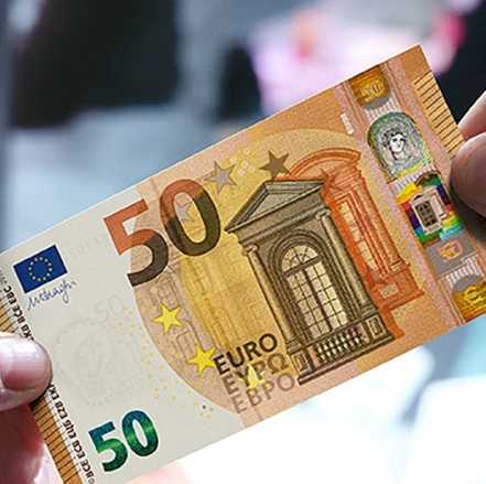 50 euro nuovi di zecca! Alla Banca d’Italia di Campobasso si presenta la nuova banconota con Europa